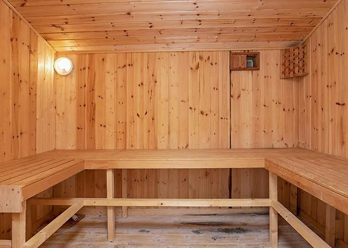 5 Person In Semesterbostad Vejers Strand